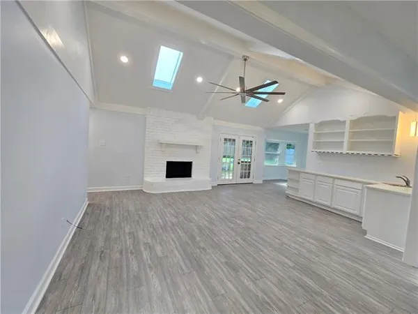 $2,400 | 200 Lake Sabine Court, Slidell, LA 70461