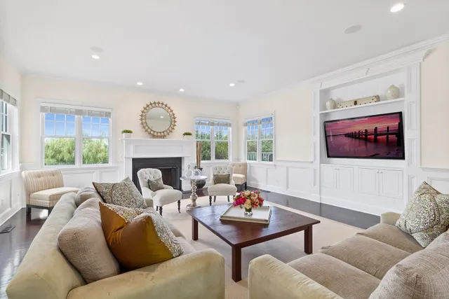 $175,000 | 15 Hampton Close, Westhampton Beach, NY 11978