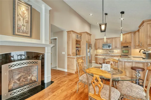 $269,900 | 24 Silver Maple Drive, Gates, NY 14559