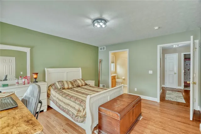 $269,900 | 24 Silver Maple Drive, Gates, NY 14559