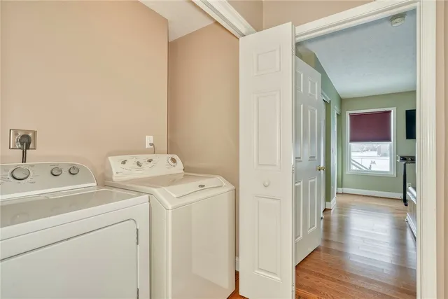 $269,900 | 24 Silver Maple Drive, Gates, NY 14559