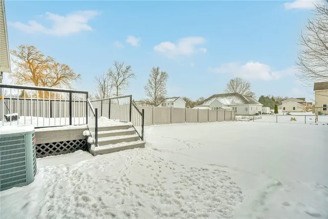 $269,900 | 24 Silver Maple Drive, Gates, NY 14559