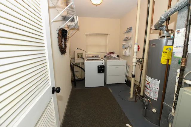 $350,000 | 1033 White Pine Drive, Antioch, IL 60002