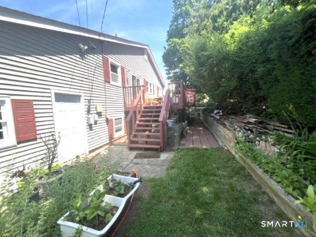 122 Black Point Road East Lyme, CT 06357 - Photo 32 of 40
