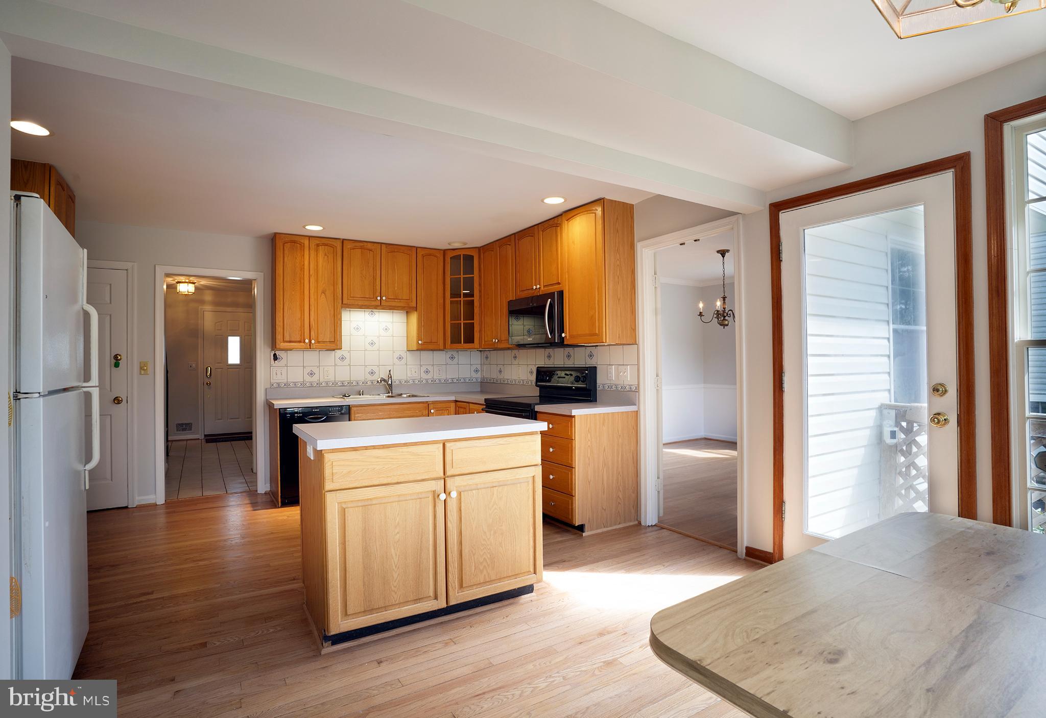 812 Ramshead Circle Cockeysville, MD 21030 - Photo 11 of 35