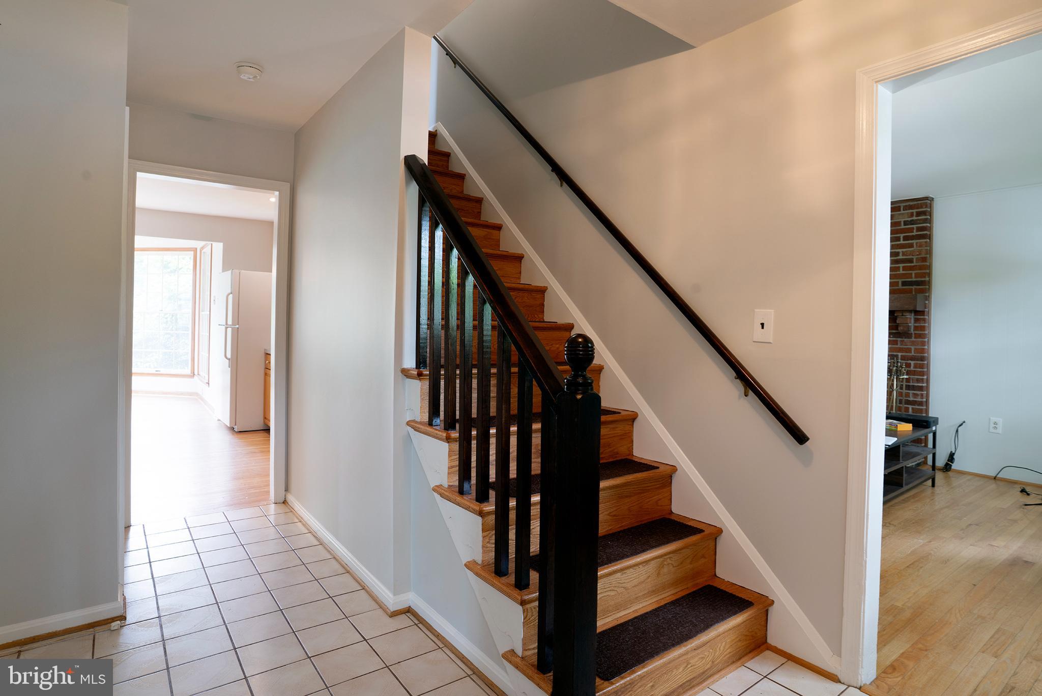 812 Ramshead Circle Cockeysville, MD 21030 - Photo 4 of 35