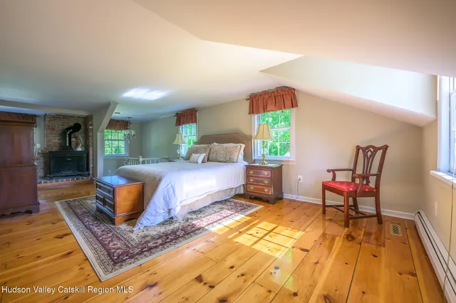 a view of a workspace with furniture