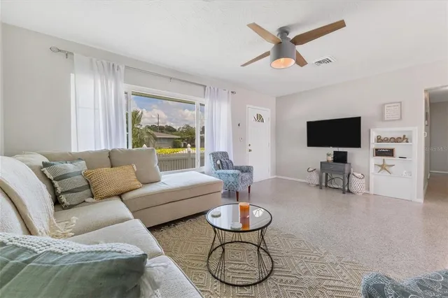 $7,000 | 3126 Bougainvillea Street, Sarasota, FL 34239