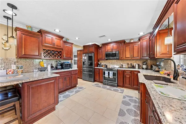 $625,000 | 6107 Waterfield Way, St. Cloud, FL 34771