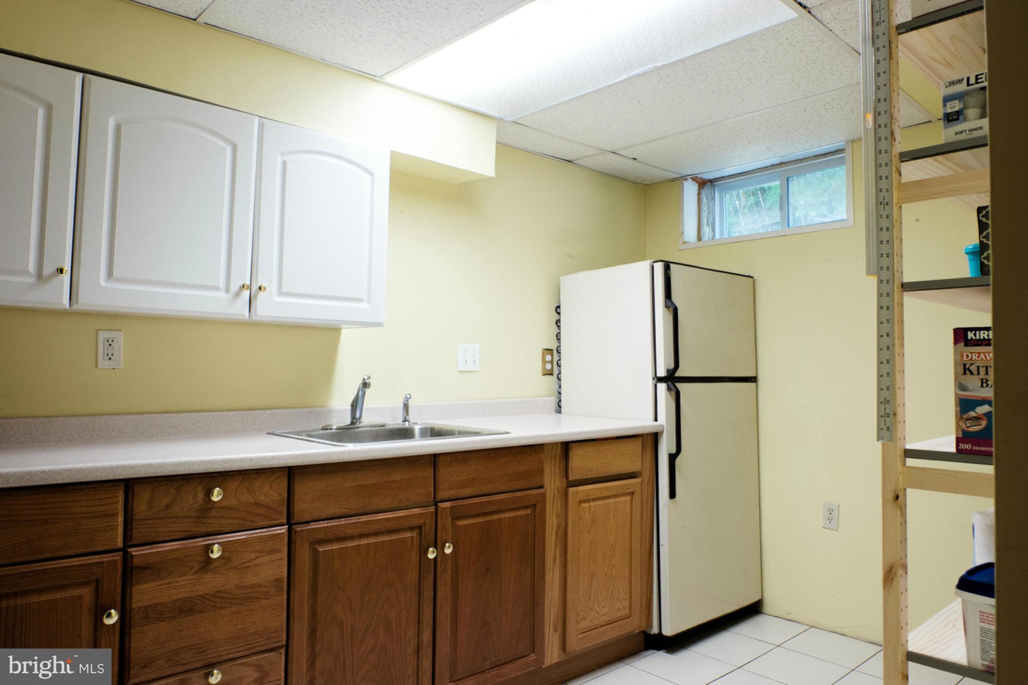 11402 Idlewood Road Silver Spring, MD 20906 - Photo 14 of 20 Interior (General)