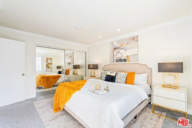 $850,000 | 1716 Brockton Avenue, Unit 101, Los Angeles, CA 90025