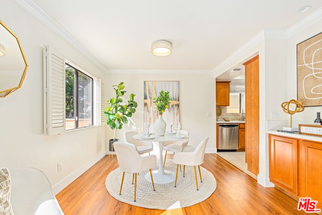 1716 Brockton Avenue, Unit 101 Los Angeles, CA 90025 - Photo 4 of 26