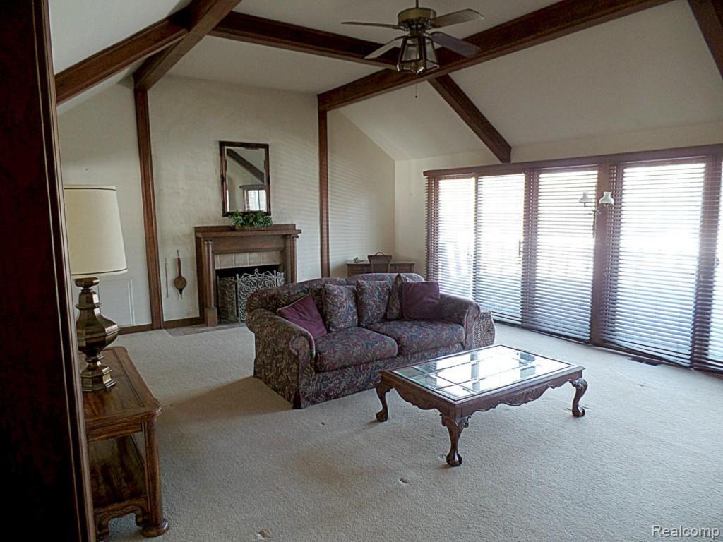 10345 South State Road Goodrich, MI 48438 - Photo 17 of 24 SAM_2241.jpg