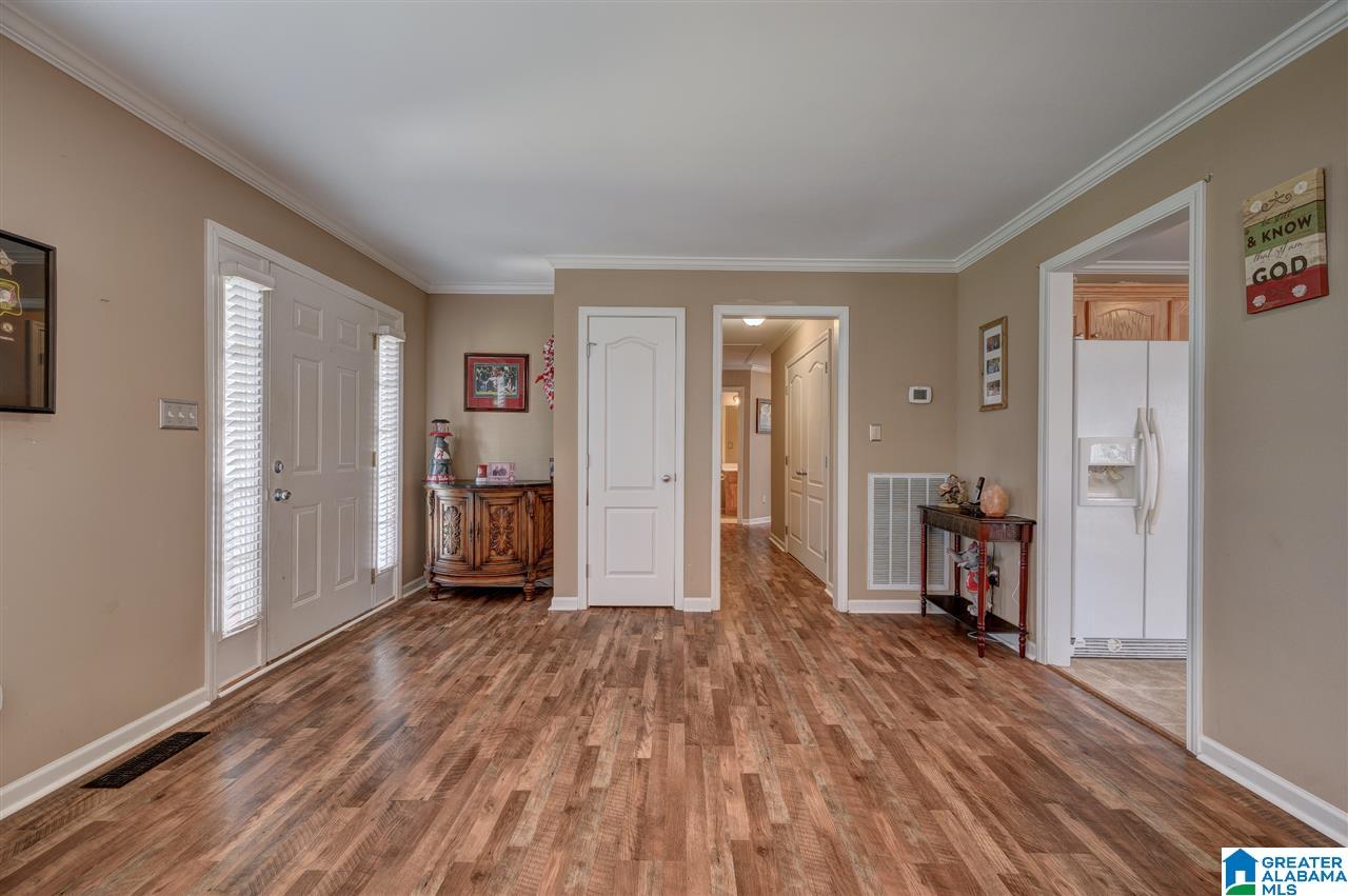 363 Miranda Road Warrior, AL 35180 - Photo 21 of 28