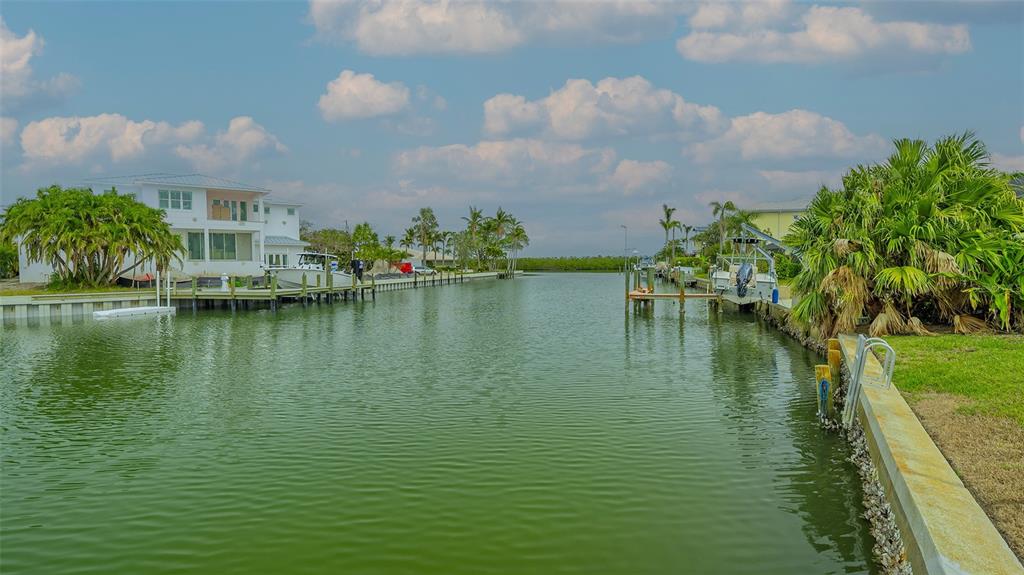 721 Old Compass Road Longboat Key, FL 34228 - Photo 25 of 25