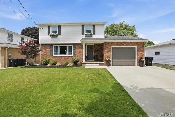 $369,900 | 25 Camner Avenue, Lancaster, NY 14086