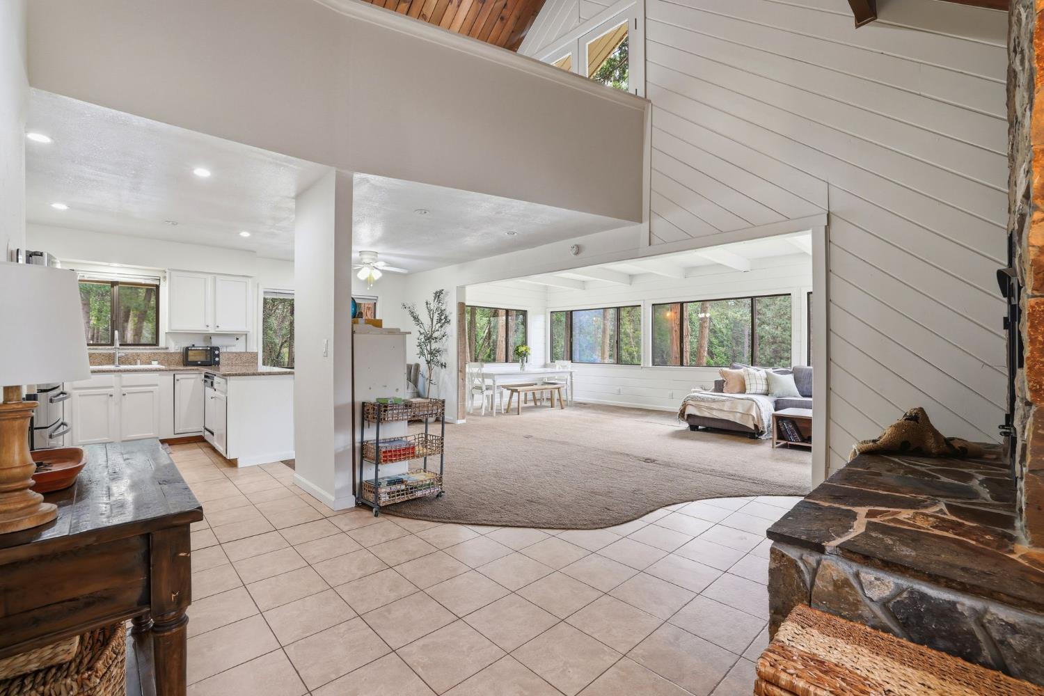 4061 Cedar Drive Georgetown, CA 95634 - Photo 9 of 63