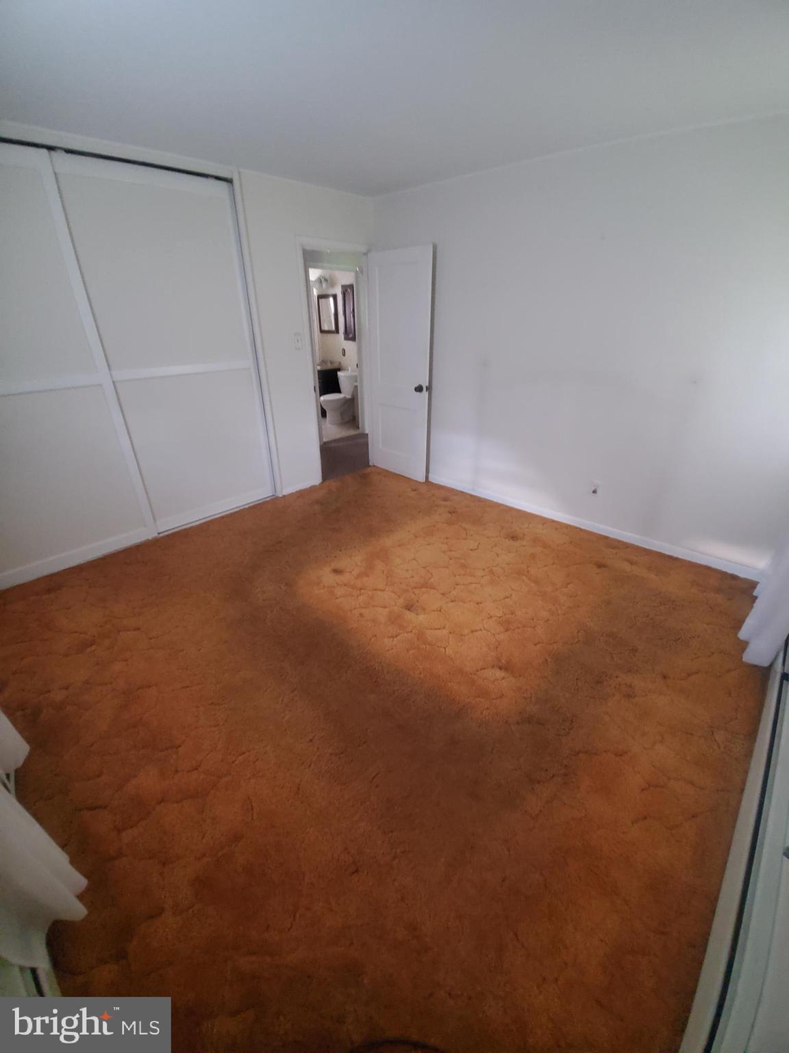 9235 Woodenbridge Road Philadelphia, PA 19114 - Photo 15 of 17 Gallery Image 15