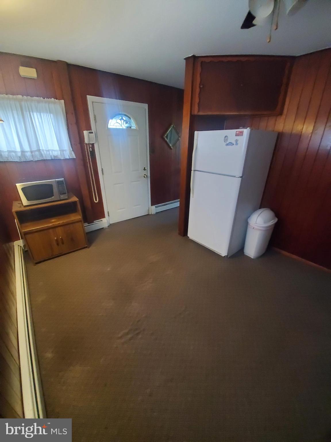 9235 Woodenbridge Road Philadelphia, PA 19114 - Photo 8 of 17 Gallery Image 8