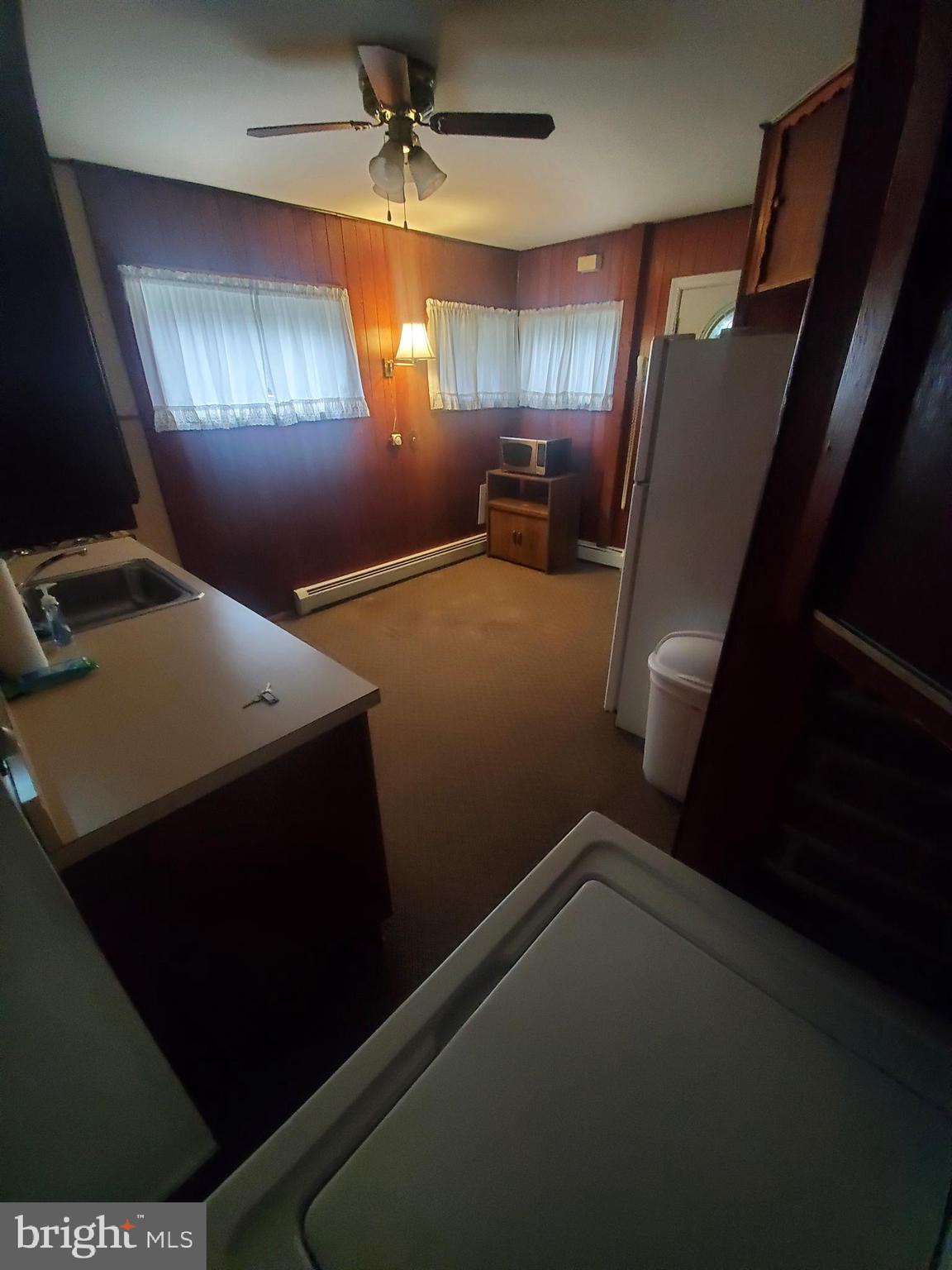9235 Woodenbridge Road Philadelphia, PA 19114 - Photo 9 of 17 Gallery Image 9