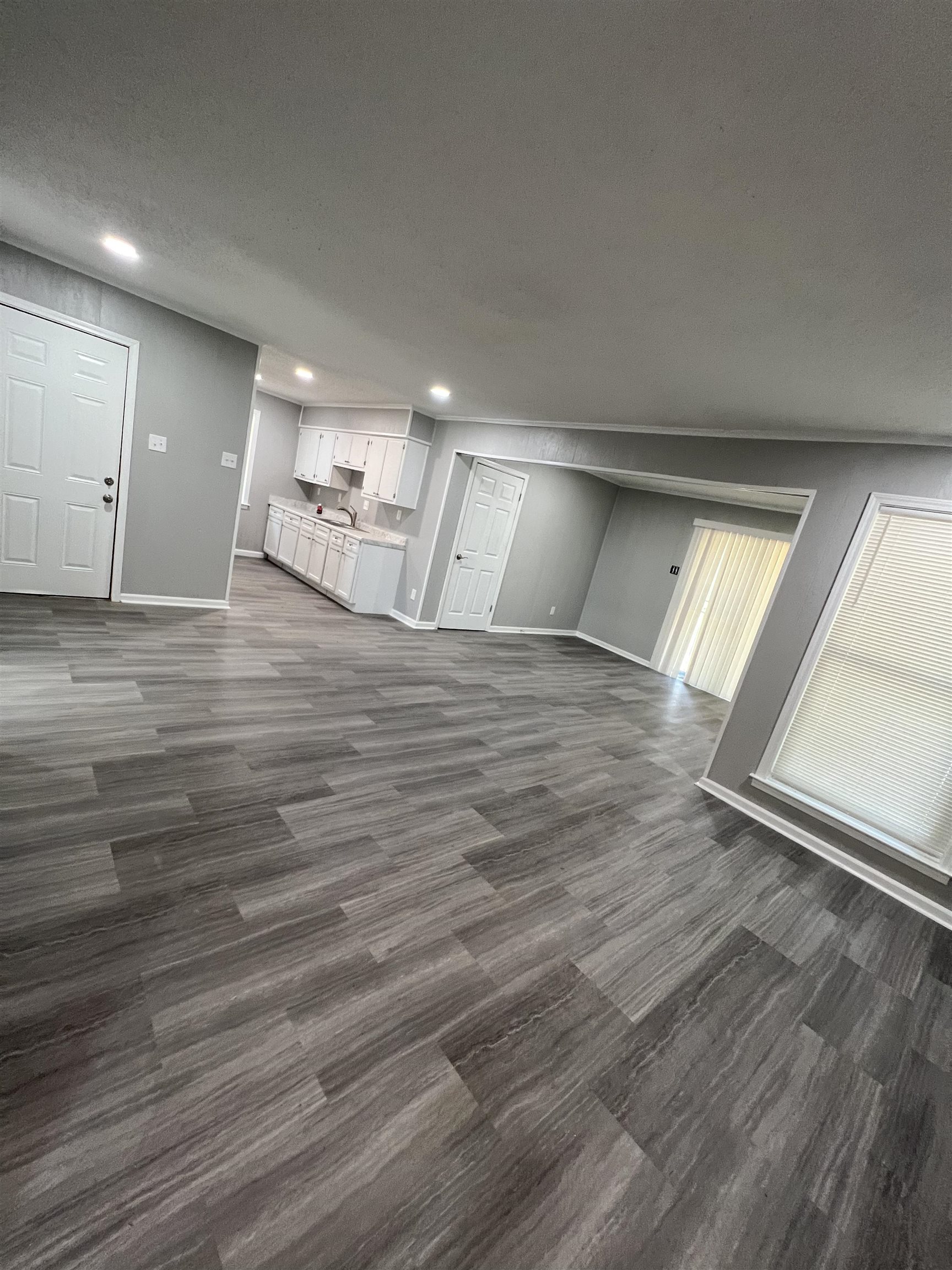 1118 Star Line Road Memphis, TN 38109 - Photo 10 of 12 Gallery Image 10