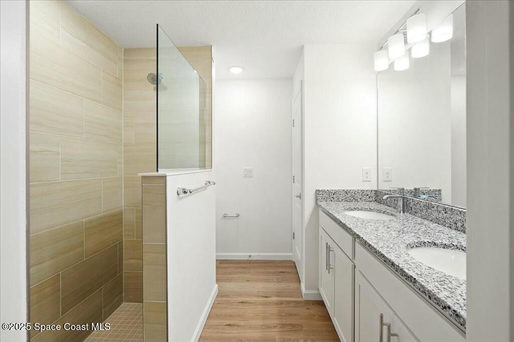 991 Pandora Road Southeast Palm Bay, FL 32909 - Photo 7 of 11 Primary Bath
