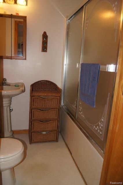 5533 Jones Road North Branch, MI 48461 - Photo 17 of 29 DSC02144.JPG