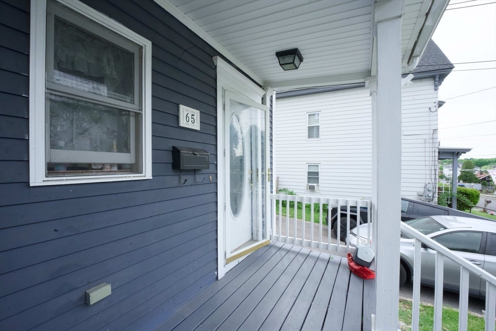 65 Pearl Street Clinton, MA 01510 - Photo 2 of 32