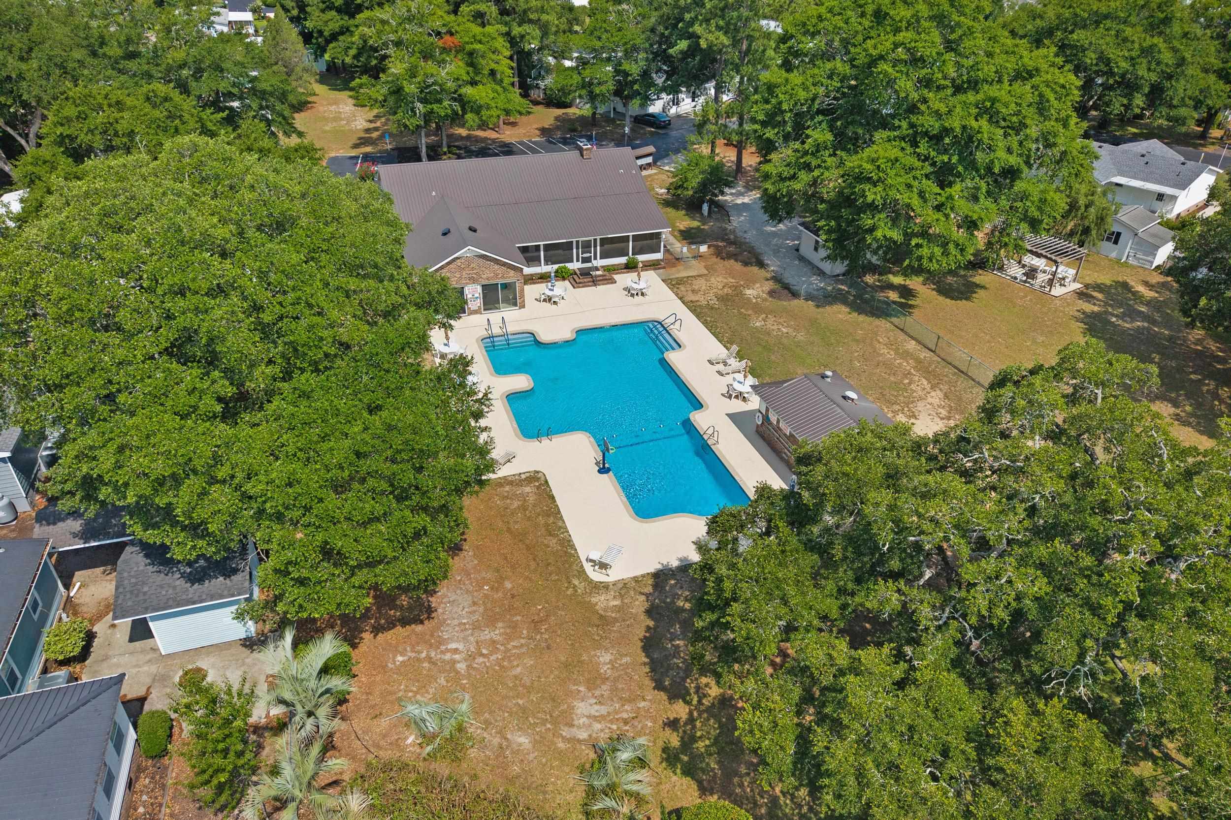 949 South Marlin Circle Murrells Inlet, SC 29576 - Photo 37 of 38