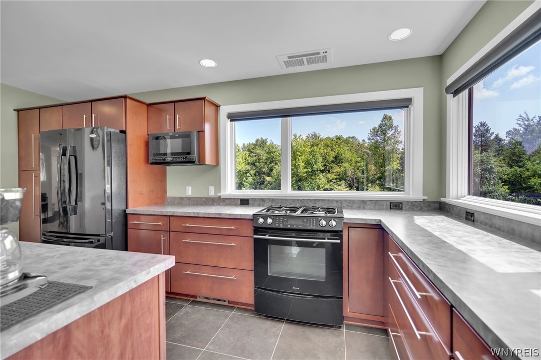 365 Lapp Road Bennington, NY 14004 - Photo 17 of 50