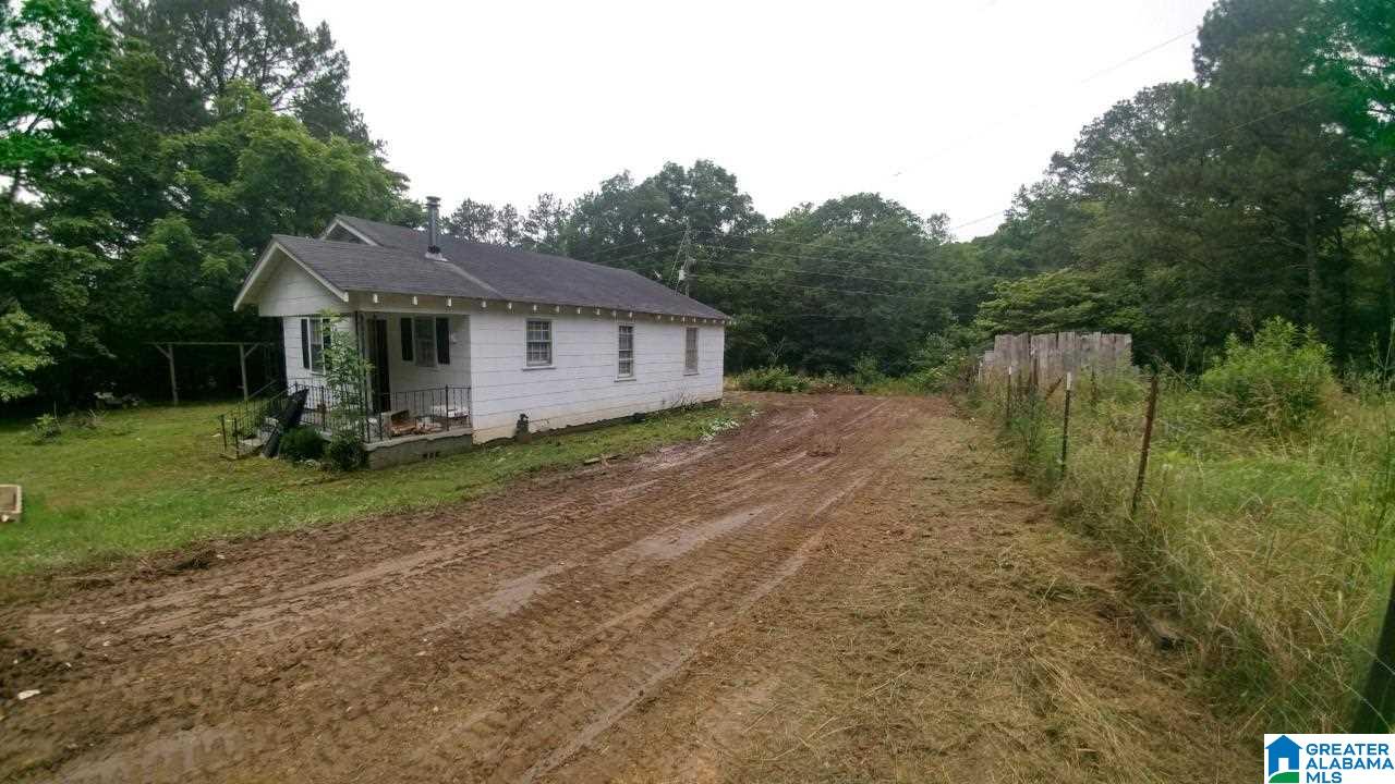 65 Shady Grove Road Boaz, AL 35956 - Photo 1 of 6