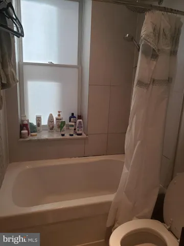 $1,395 | 126 South 16th Street, Unit 3F, Philadelphia, PA 19103