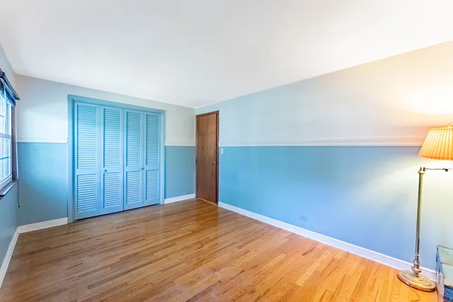 $474,900 | 3S240 Burr Oak Drive, Glen Ellyn, IL 60137