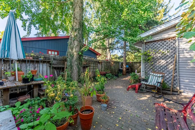 $474,900 | 3S240 Burr Oak Drive, Glen Ellyn, IL 60137