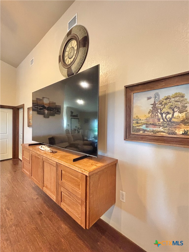 174 Riley Lane Port O'Connor, TX 77982 - Photo 20 of 47