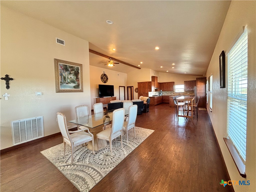 174 Riley Lane Port O'Connor, TX 77982 - Photo 23 of 47