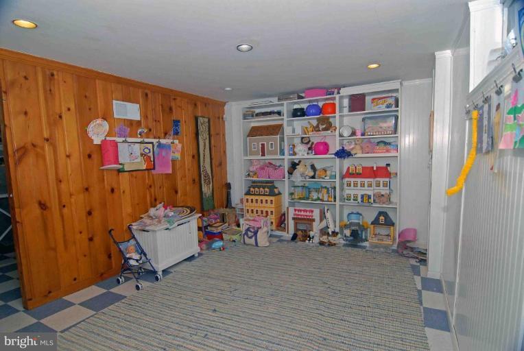 5316 Wakefield Road Bethesda, MD 20816 - Photo 3 of 21 Basement #1