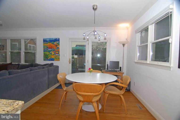5316 Wakefield Road Bethesda, MD 20816 - Photo 21 of 21 Kitchen/Family Room