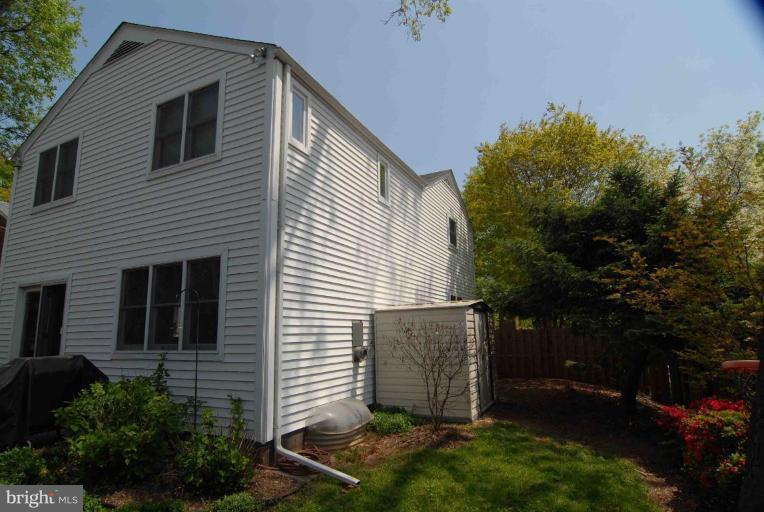 5316 Wakefield Road Bethesda, MD 20816 - Photo 7 of 21 Exterior #4