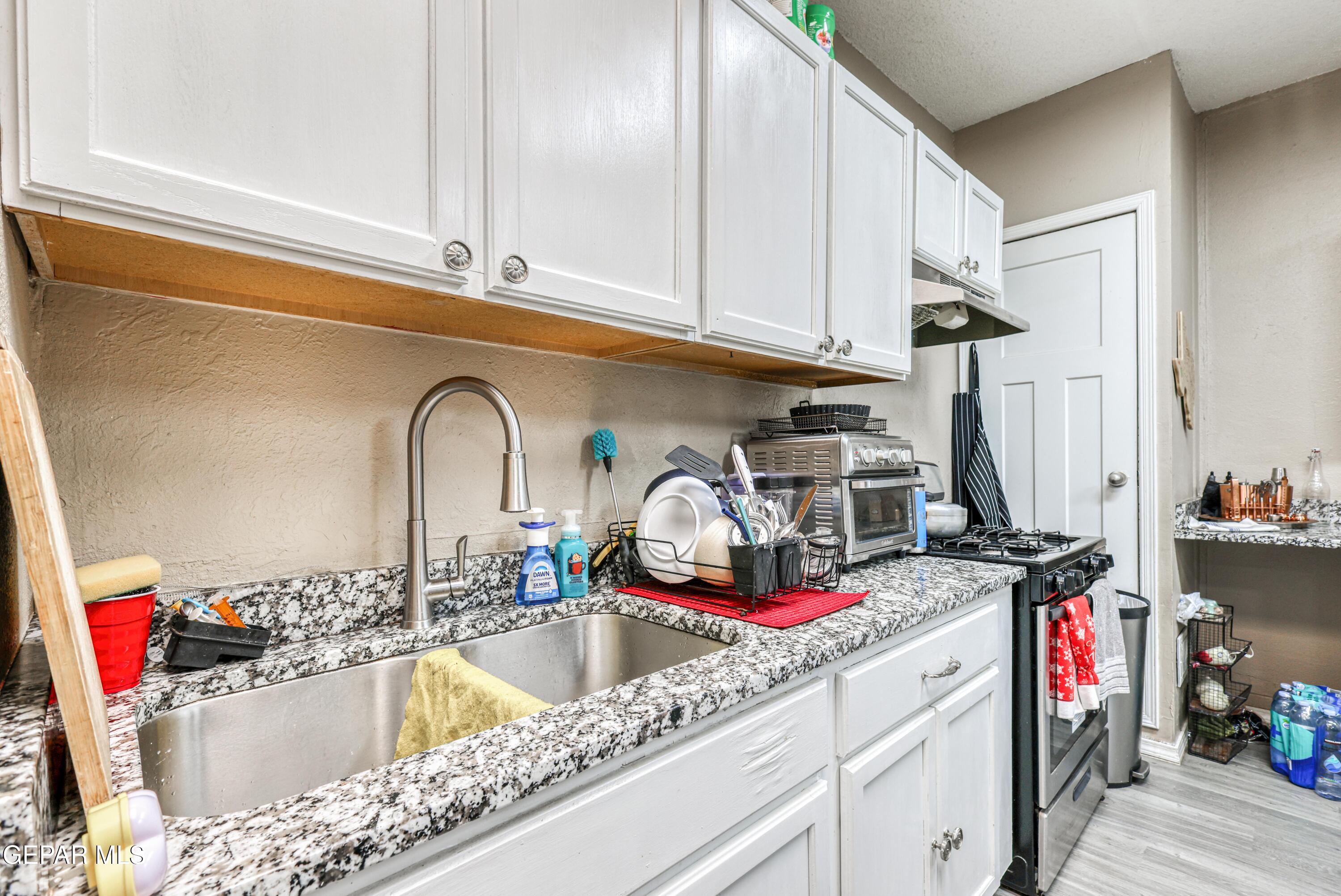 8751 Winchester Road El Paso, TX 79907 - Photo 17 of 65 17