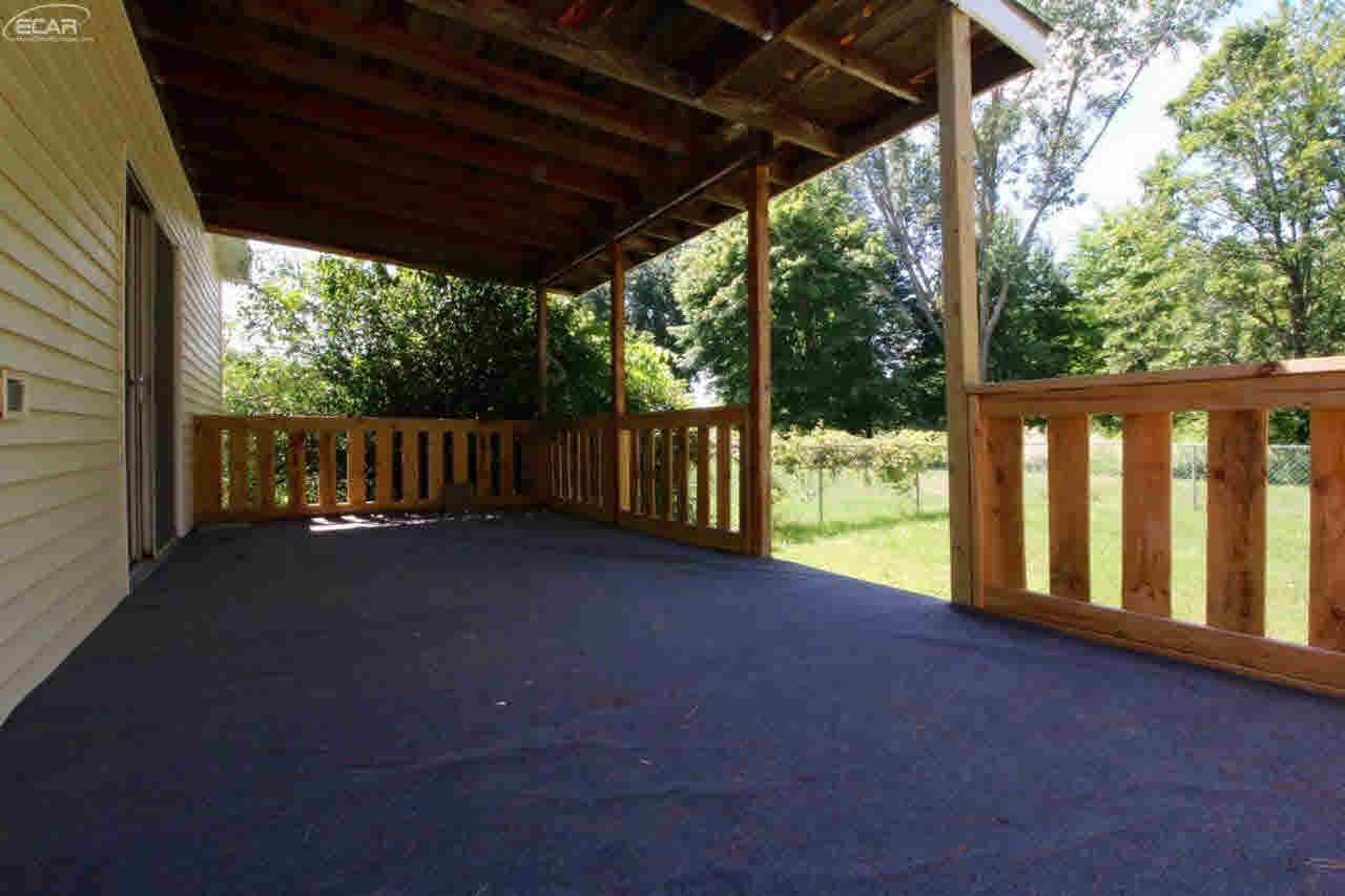 7235 North Linden Road Mount Morris, MI 48458 - Photo 25 of 28 21204447-24.JPG
