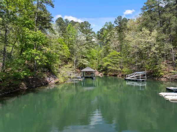 $549,000 | 528 Godsey Road, Houston, AL 35572