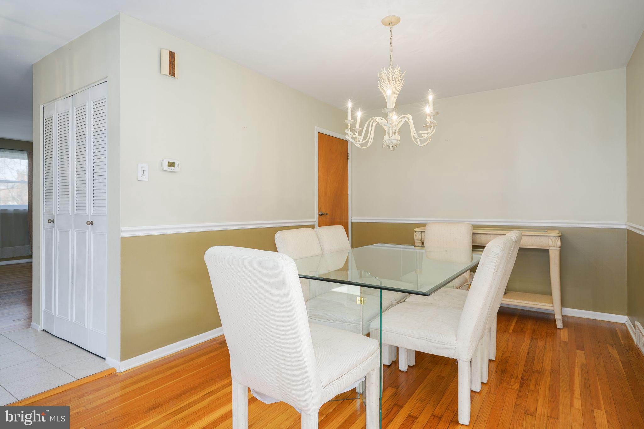 11234 Lockart Road Philadelphia, PA 19116 - Photo 8 of 31 Dining Room