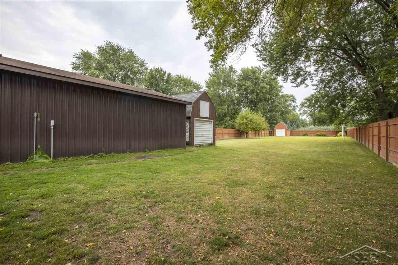 250 Adams Road Saginaw, MI 48609 - Photo 7 of 24
