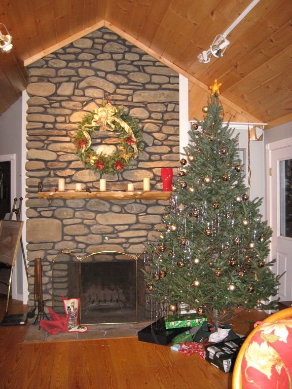27 Bacon Road Pittsburg, NH 03592 - Photo 11 of 34 Gallery Image 11