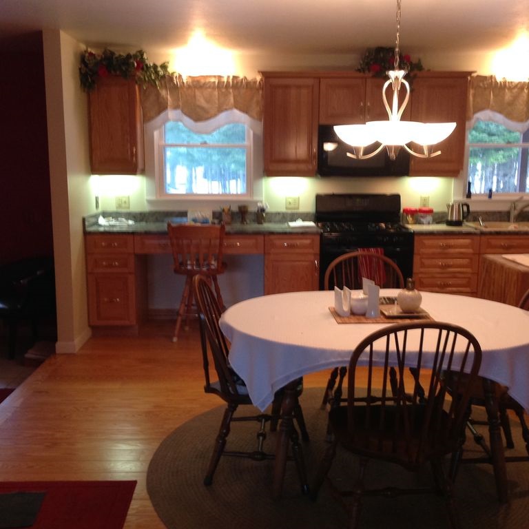 27 Bacon Road Pittsburg, NH 03592 - Photo 6 of 34 Gallery Image 6
