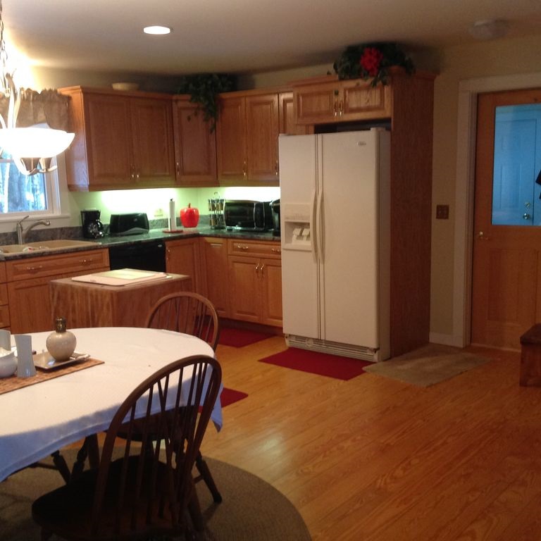27 Bacon Road Pittsburg, NH 03592 - Photo 8 of 34 Gallery Image 8