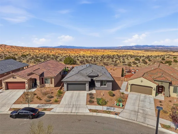 $464,000 | 2831 Kings Canyon Loop Northeast, Rio Rancho, NM 87144