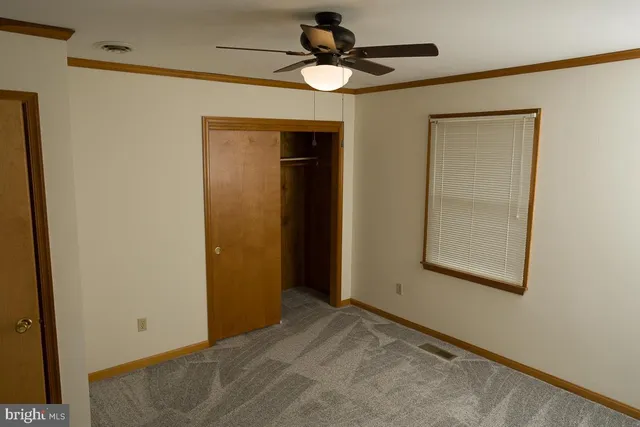 a view of empty room