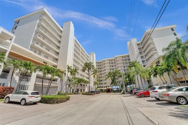 $1,099,000 | 3100 Northeast 48th Street, Unit 311, Fort Lauderdale, FL 33308